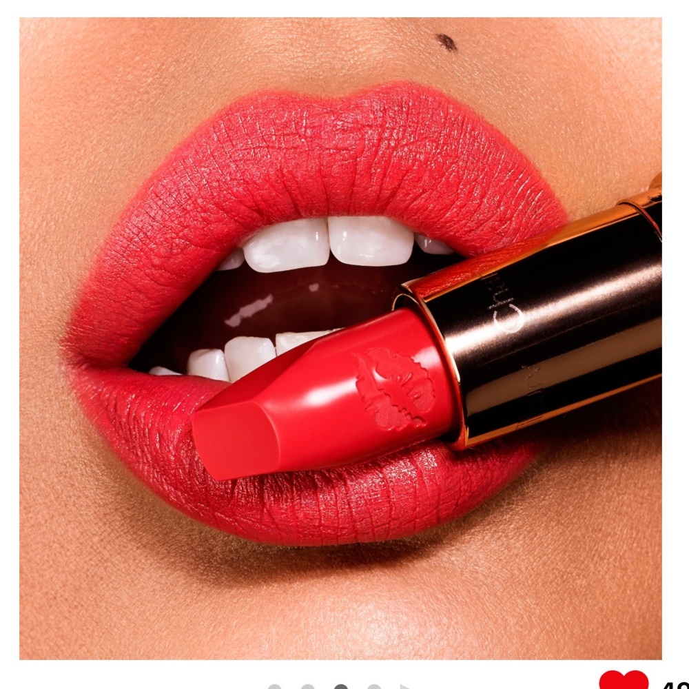 Charlotte Tilbury - NIB matte Lipstick / Hot Emily